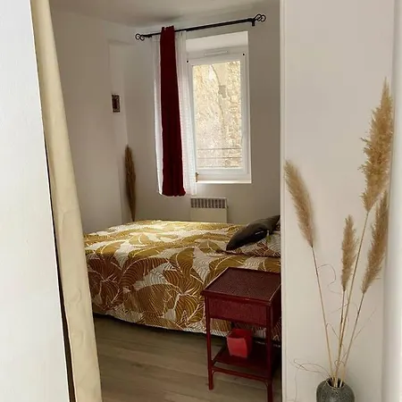 Accueillant Petit T2 Coeur De Centre Lézignan-Corbières