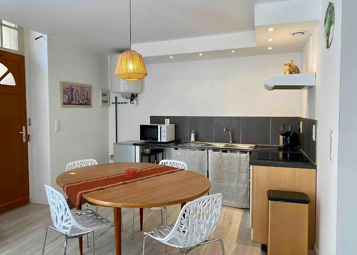 Apartamento Accueillant Petit T2 Coeur De Centre Lézignan-Corbières